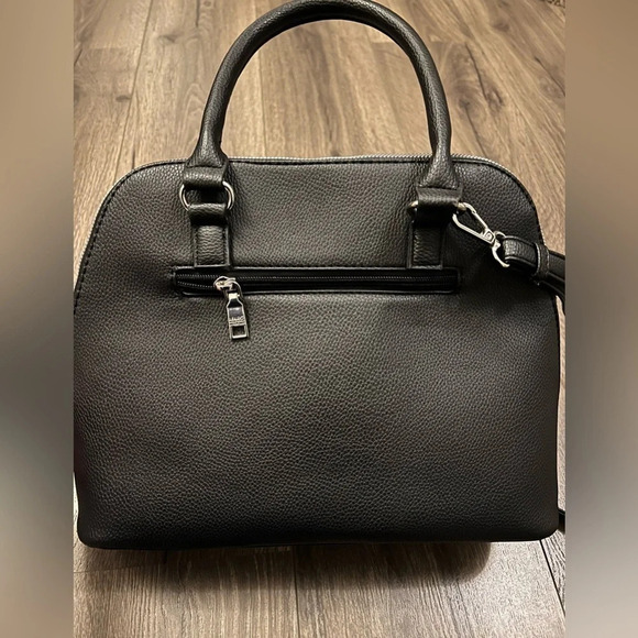 Marc New York Andrew Mark Purse - Picture 2 of 12